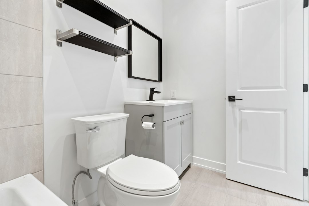 15 Bathroom Storage Ideas for Small Bathrooms With Limited Space